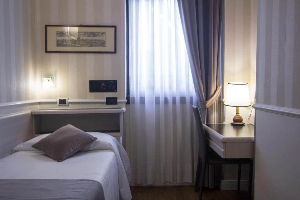 Hotel Flora