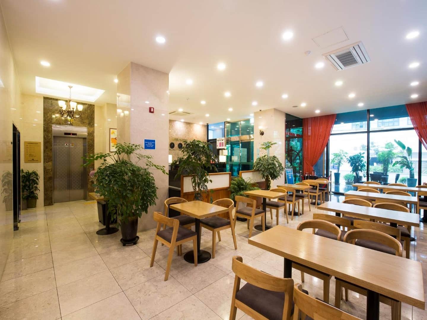 Hotel Nafore 호텔 나포레 종로