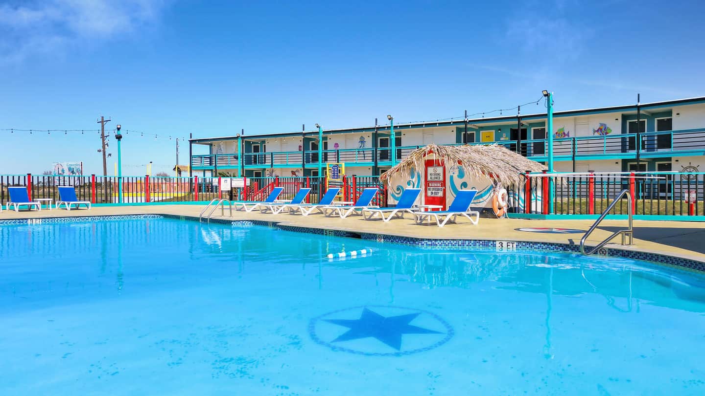 Crystal Palace Resort