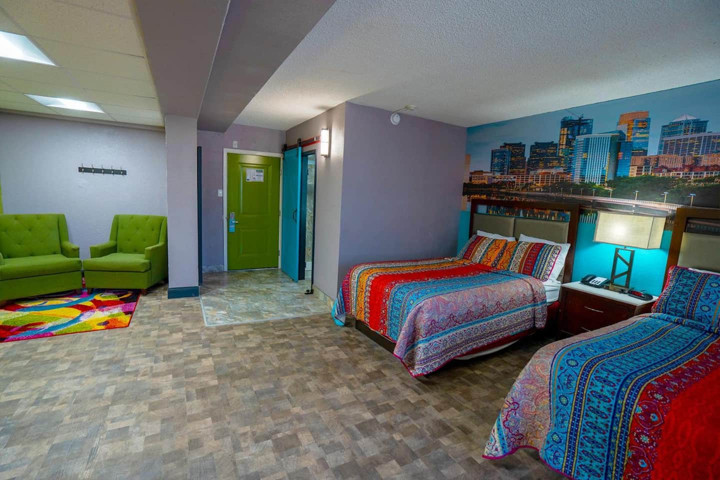 Philly Inn & Suites