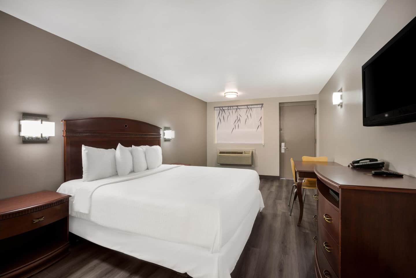 Red Carpet inn Edison