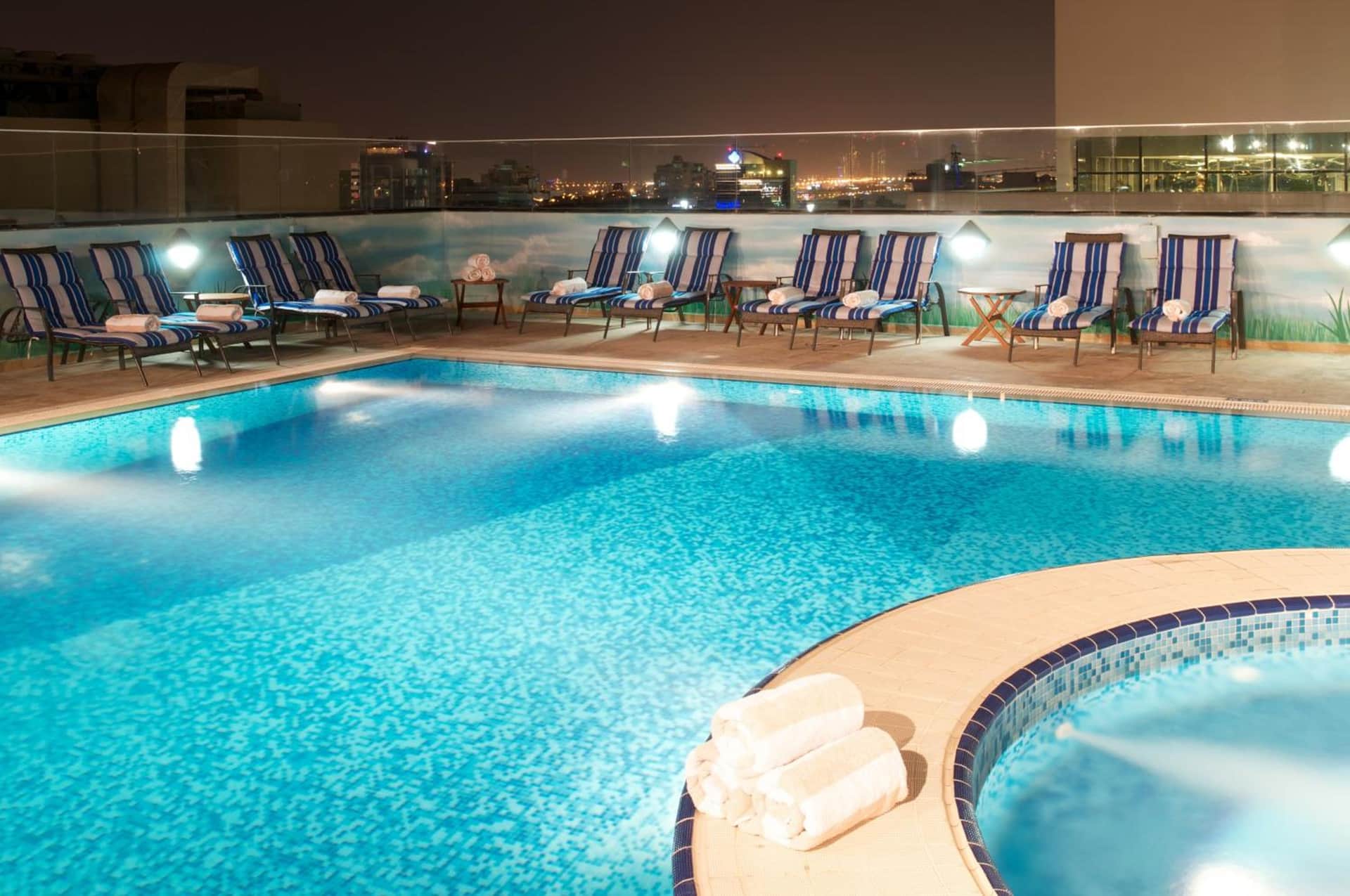 MONTREAL BARSHA HOTEL