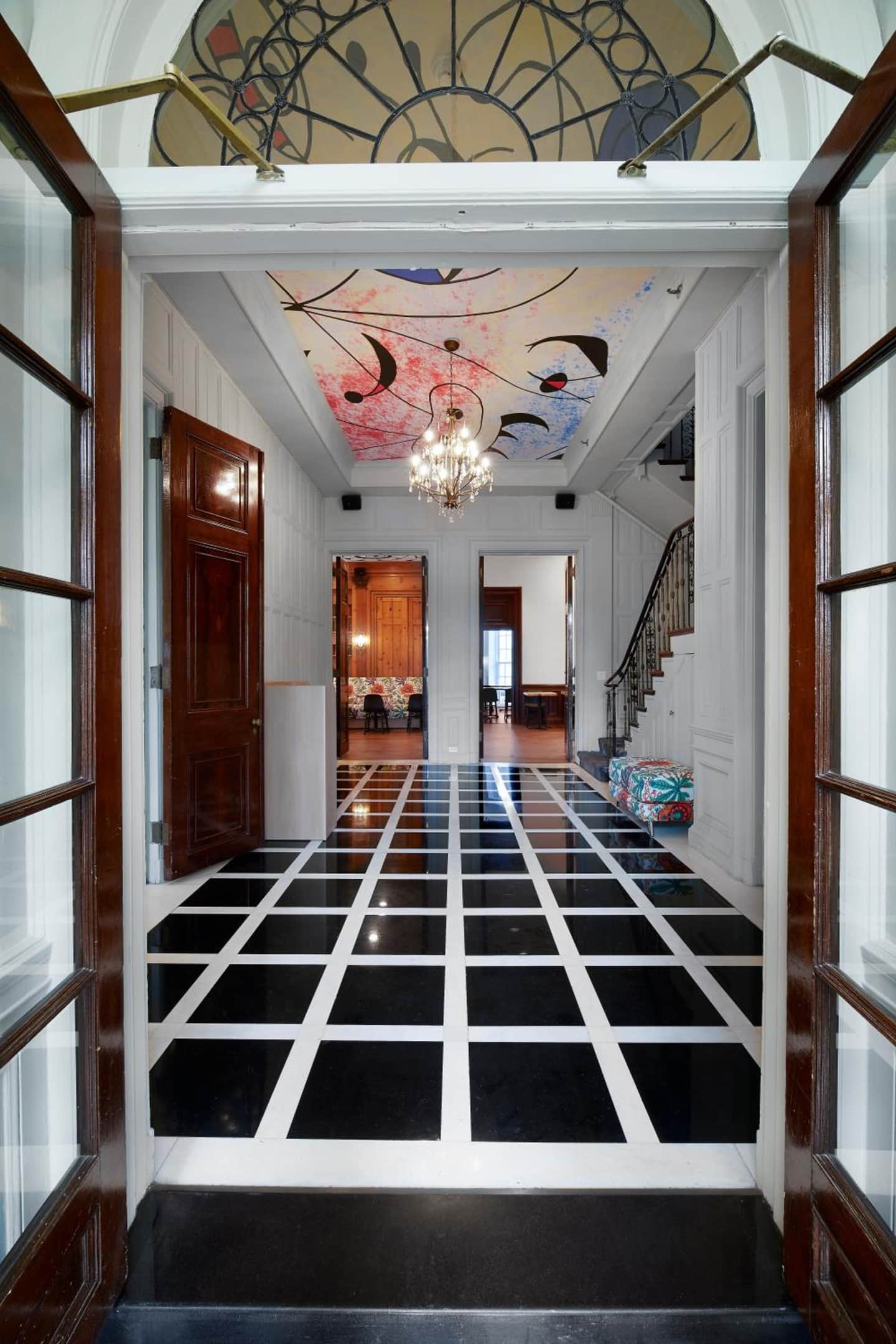 Tarrytown House Estate
