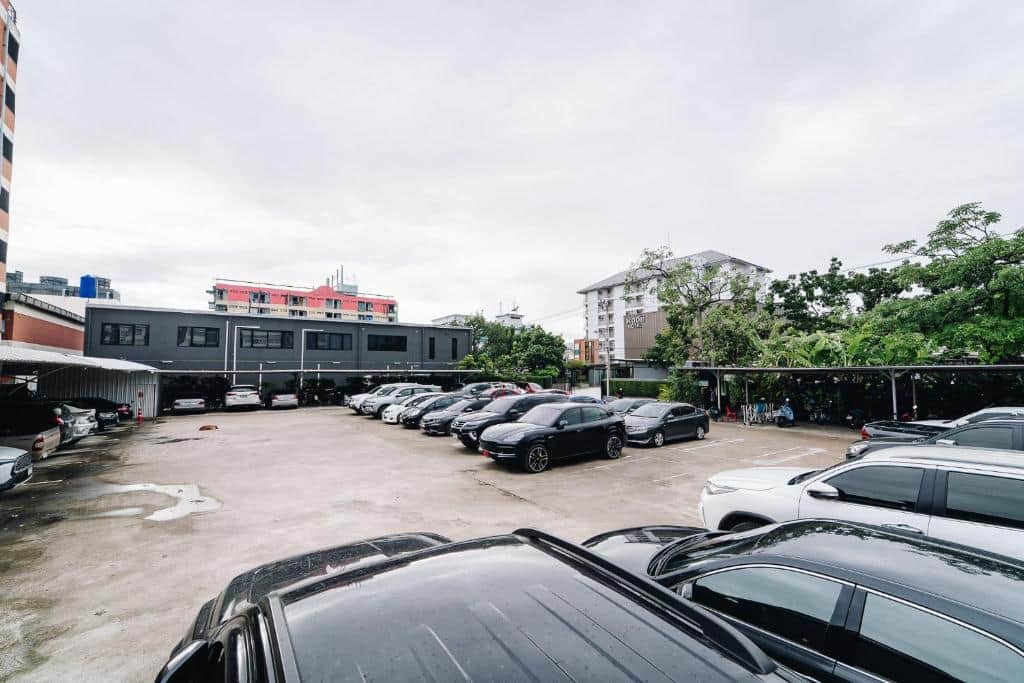 Koon Hotel Sukhumvit