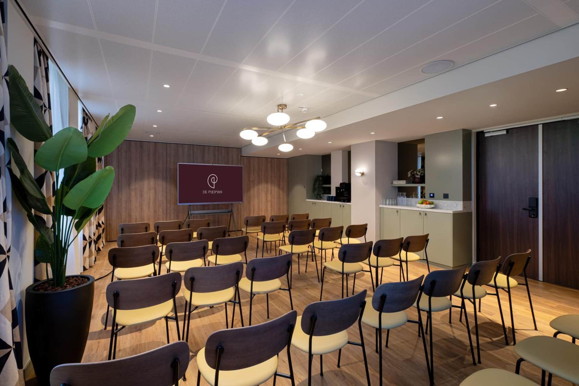 De Plesman Hotel