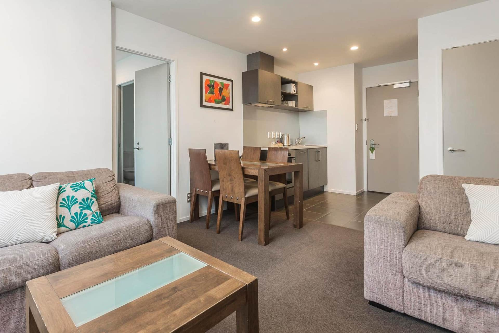 Barclay Suites