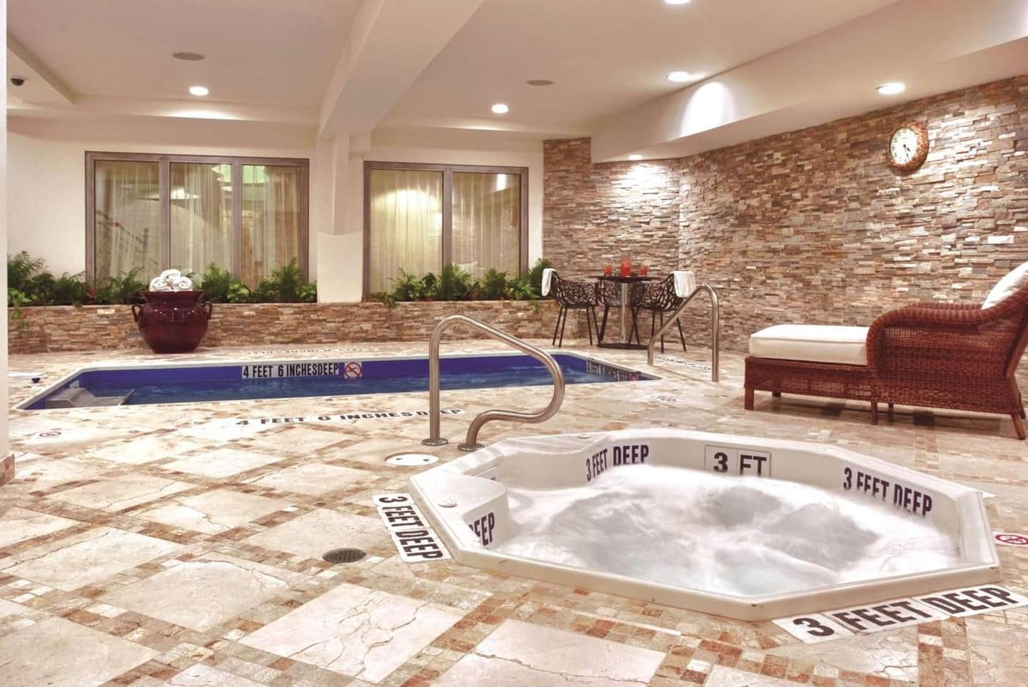 Viana Hotel & Spa