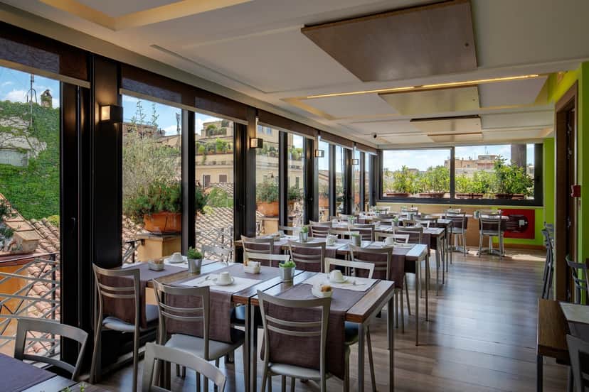 Hotel Trevi