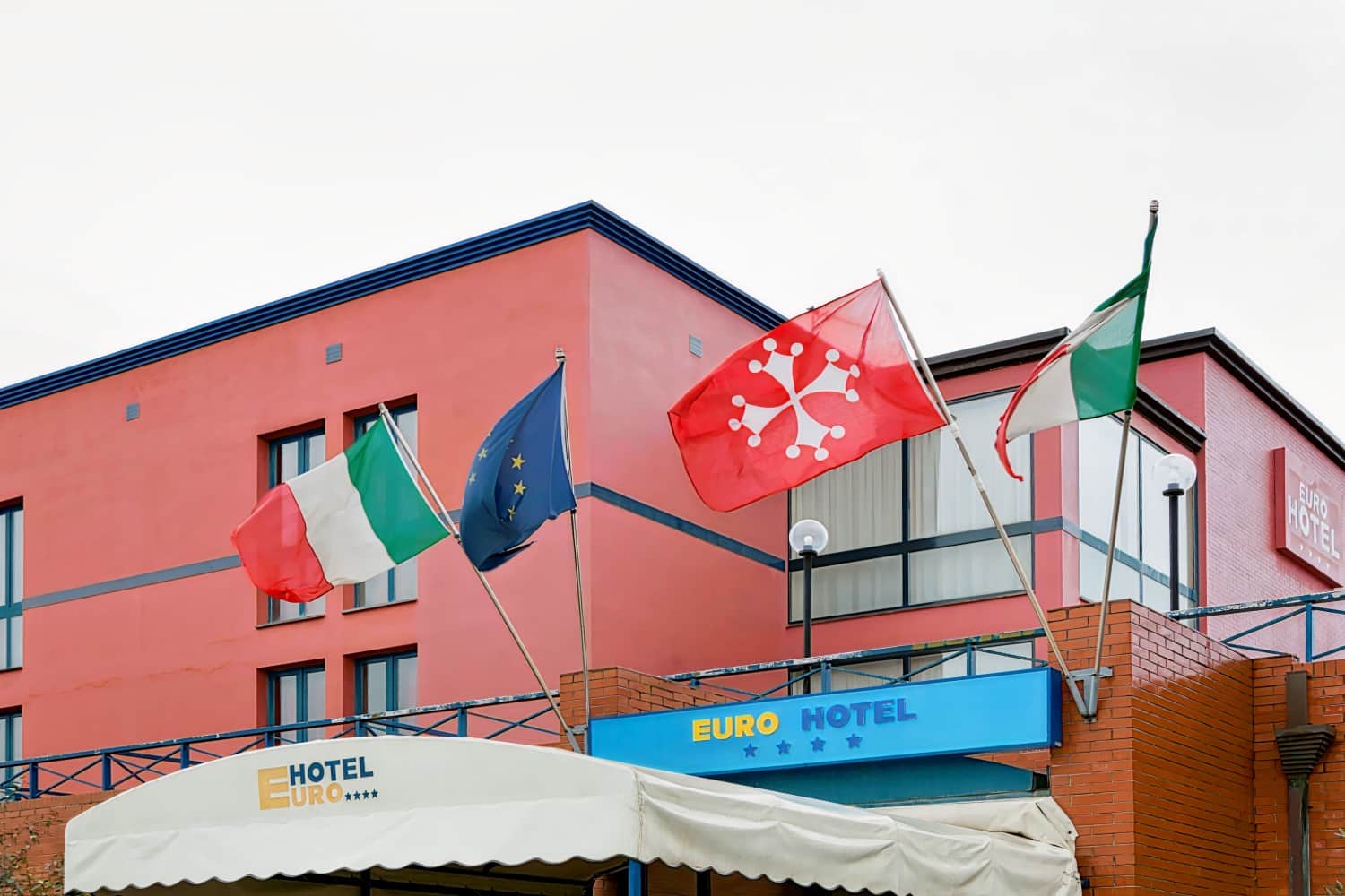 Euro Hotel