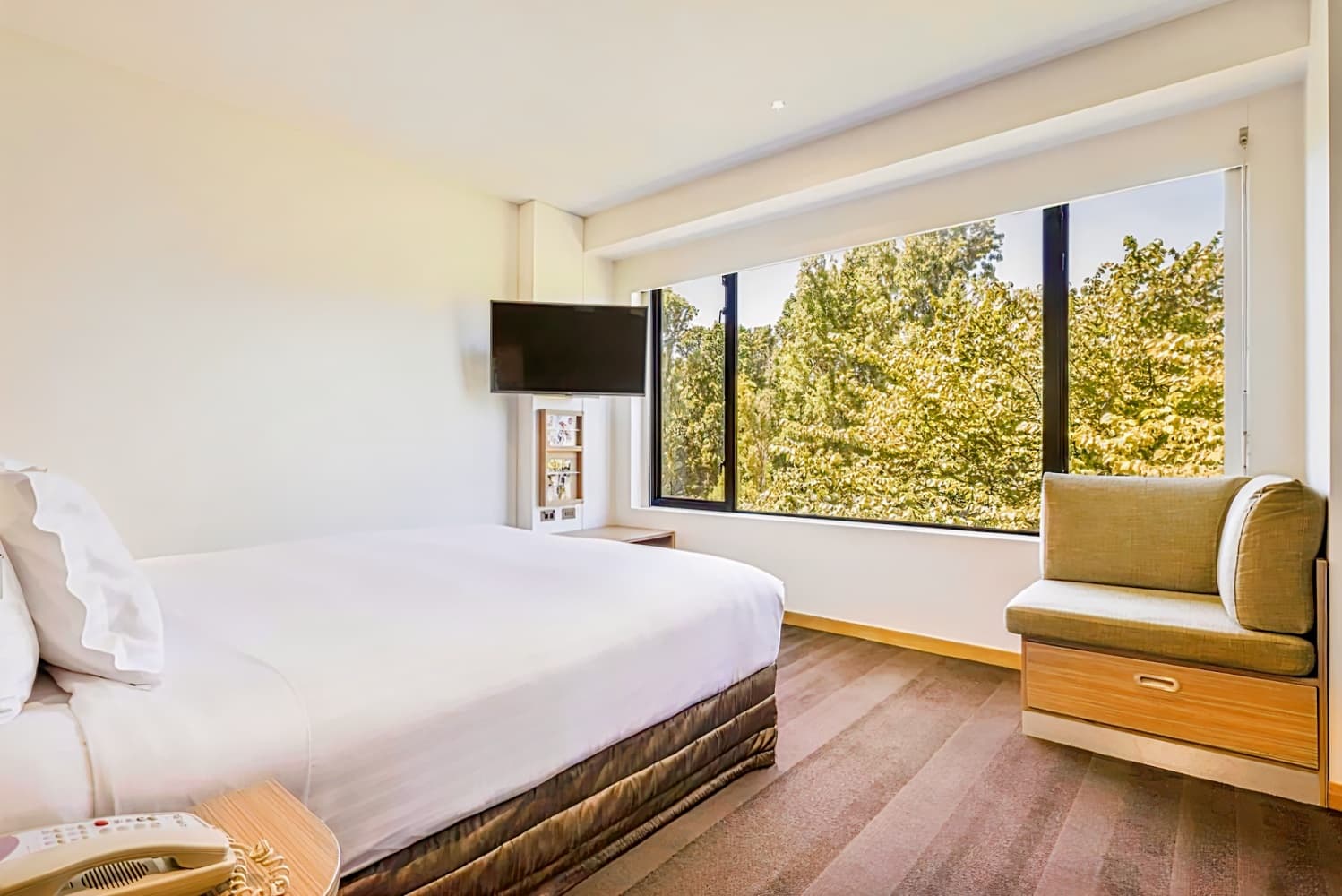 Crowne Plaza Canberra, an IHG Hotel