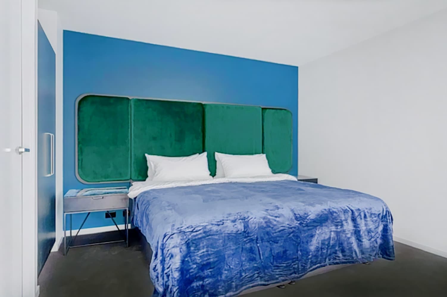 Oros Hotel and Apartments