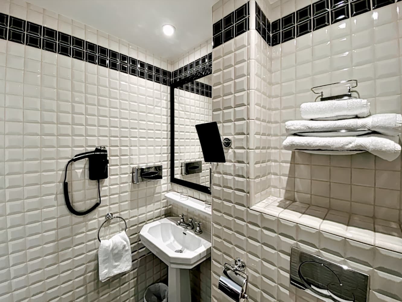 Le Cercle Tour Eiffel