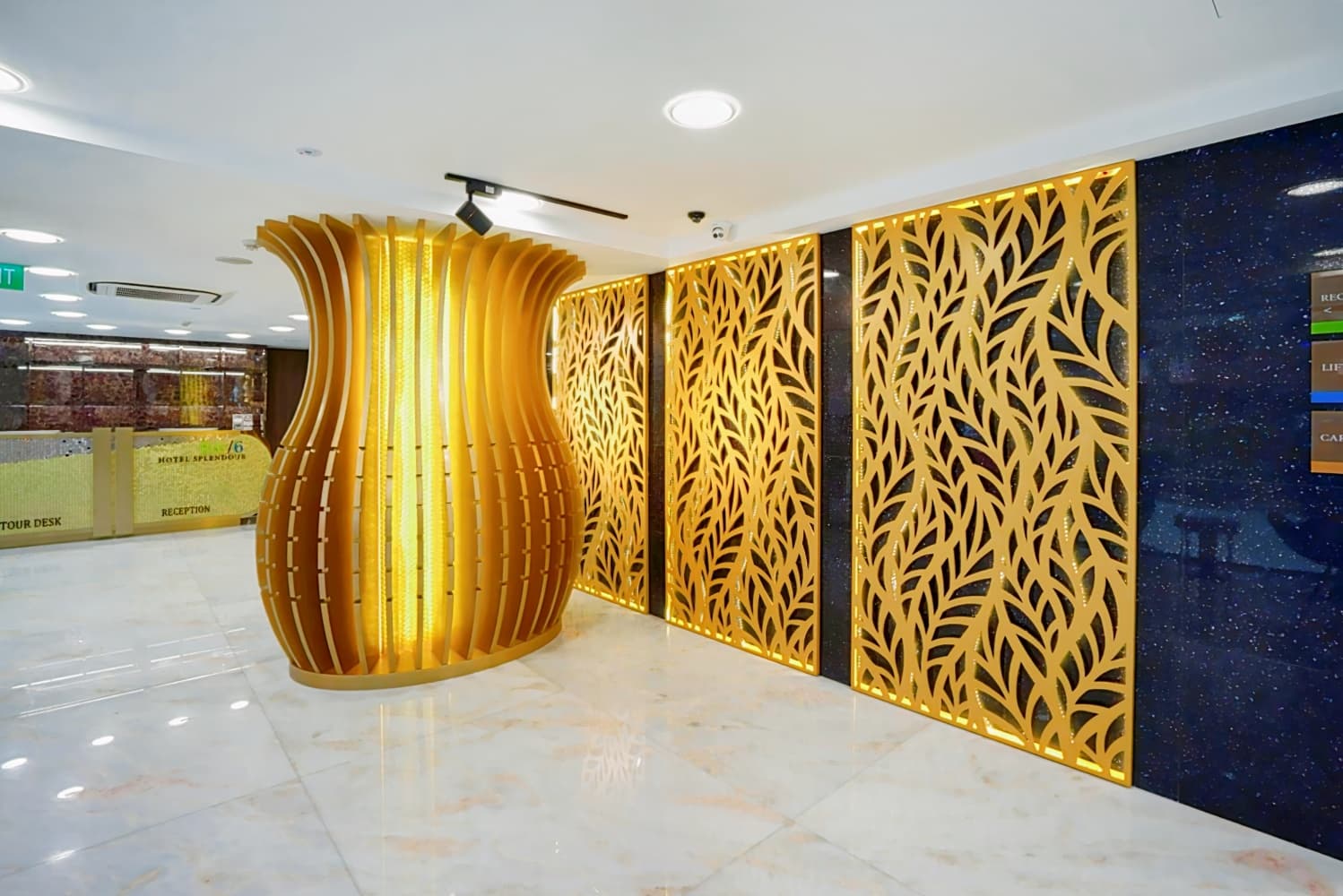 five/6 Hotel Splendour