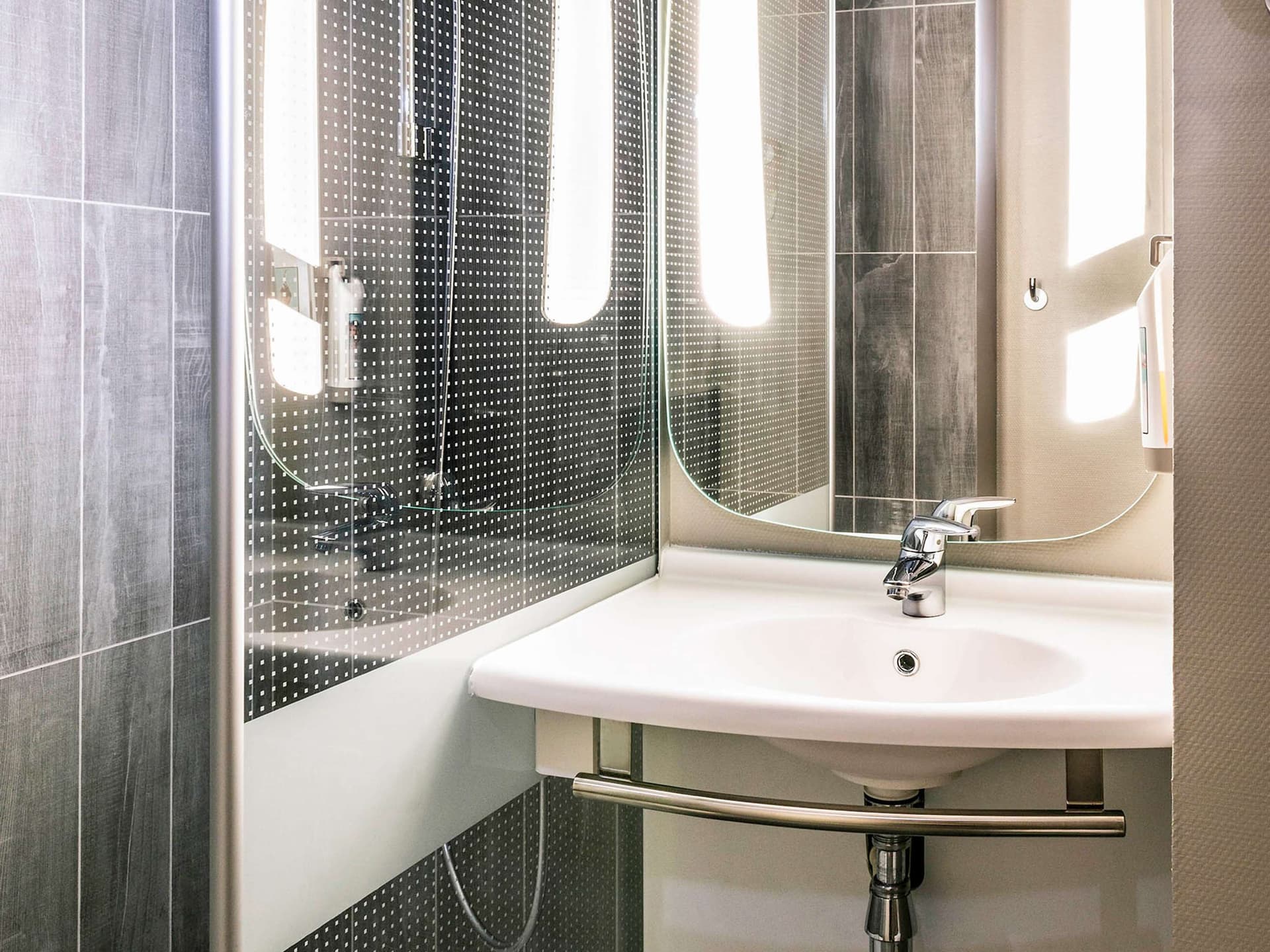 ibis Bourg-en-Bresse
