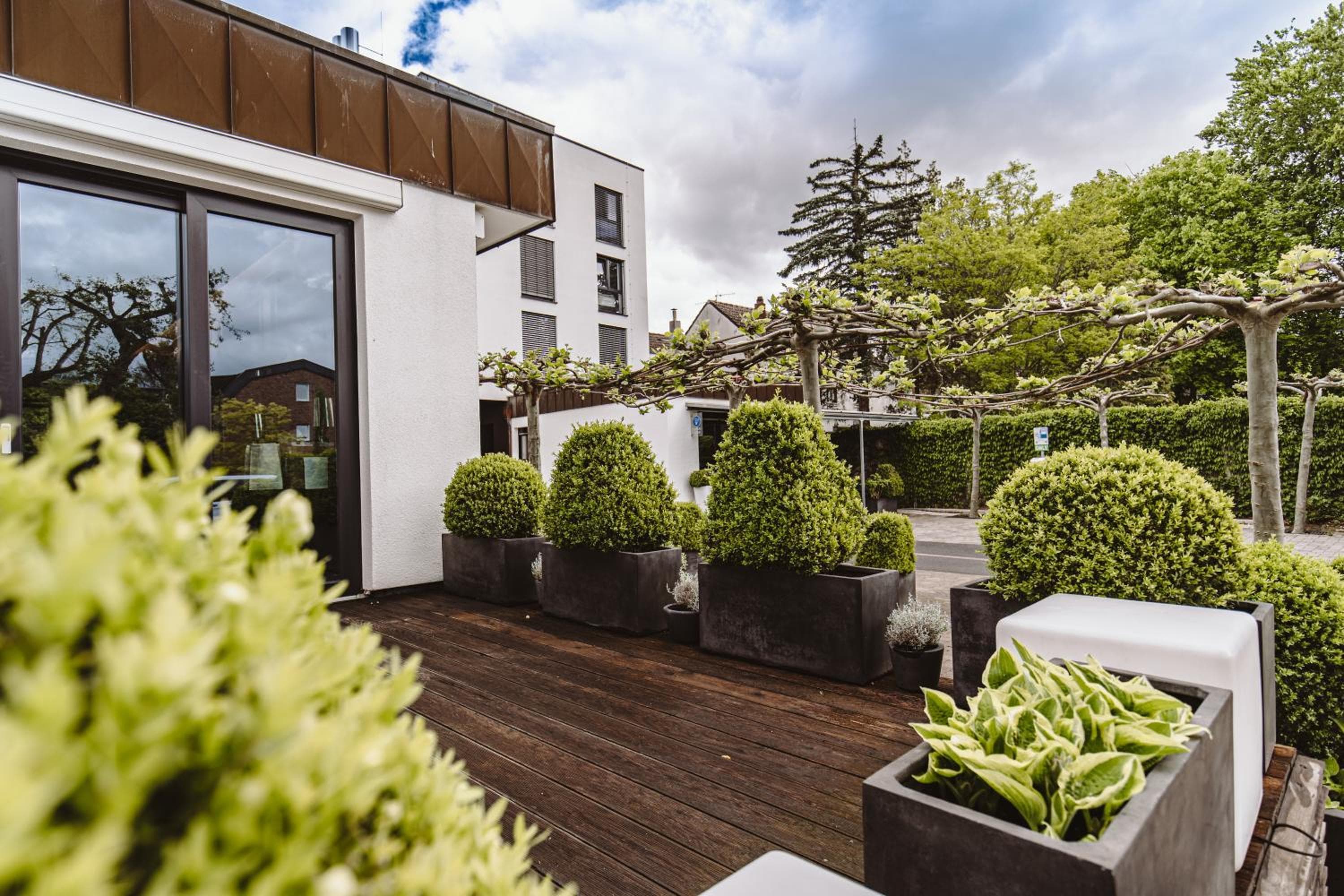 &REPEAT Köln Airport