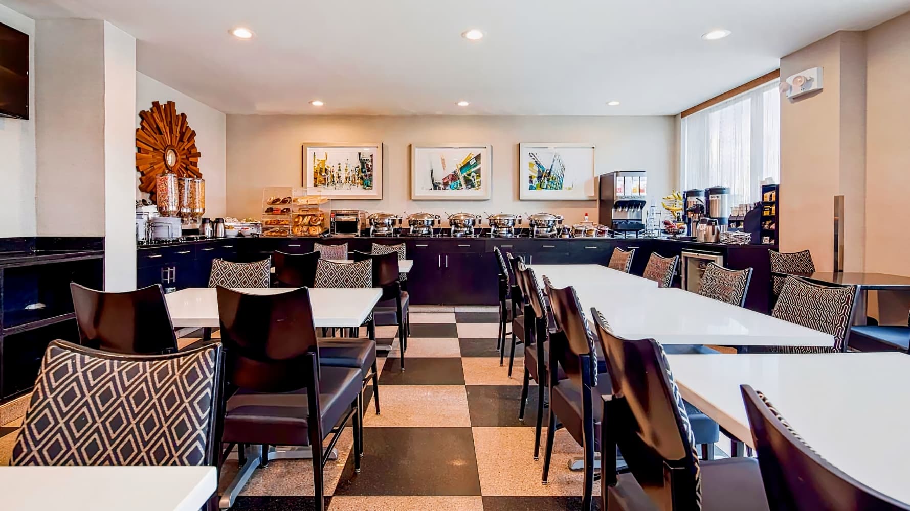 Best Western Plus Plaza Hotel