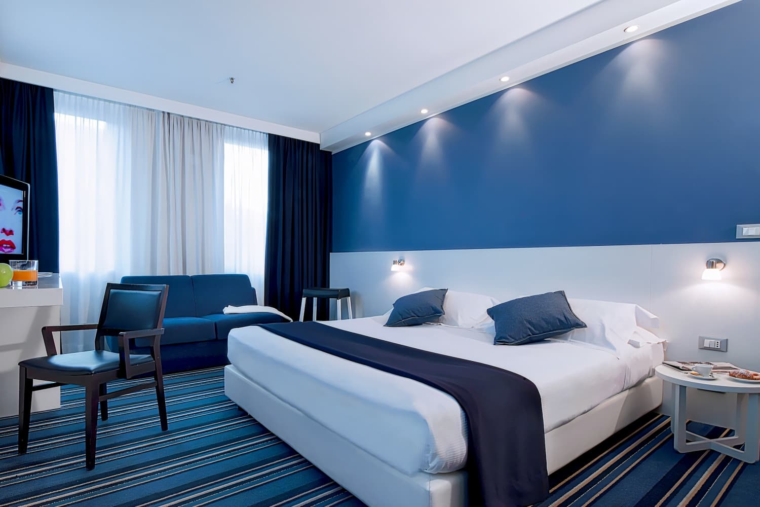 Neo Hotel