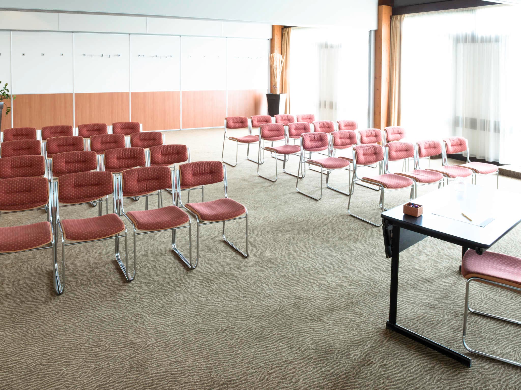 Novotel Mâcon Nord - Porte de Bourgogne