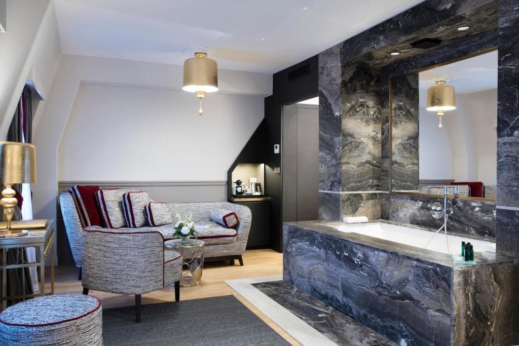 Hôtel Lumen Paris Louvre