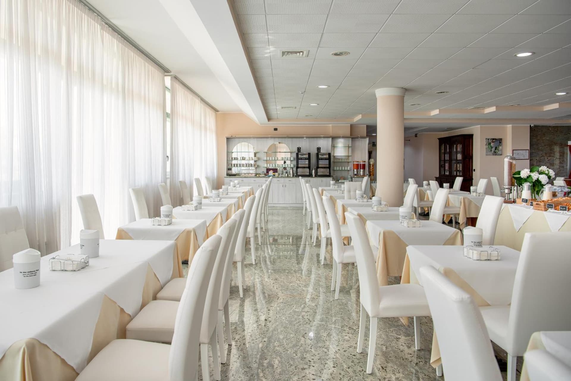 Rivoli Hotel