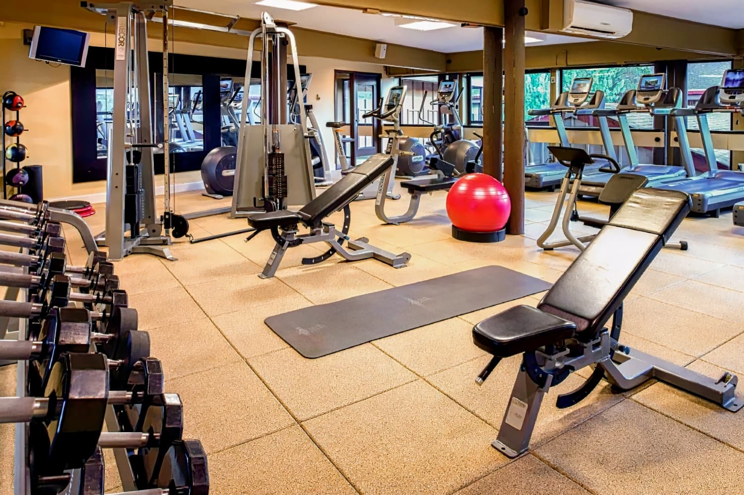 DoubleTree by Hilton Hotel Chicago Wood Dale-Elk Grove