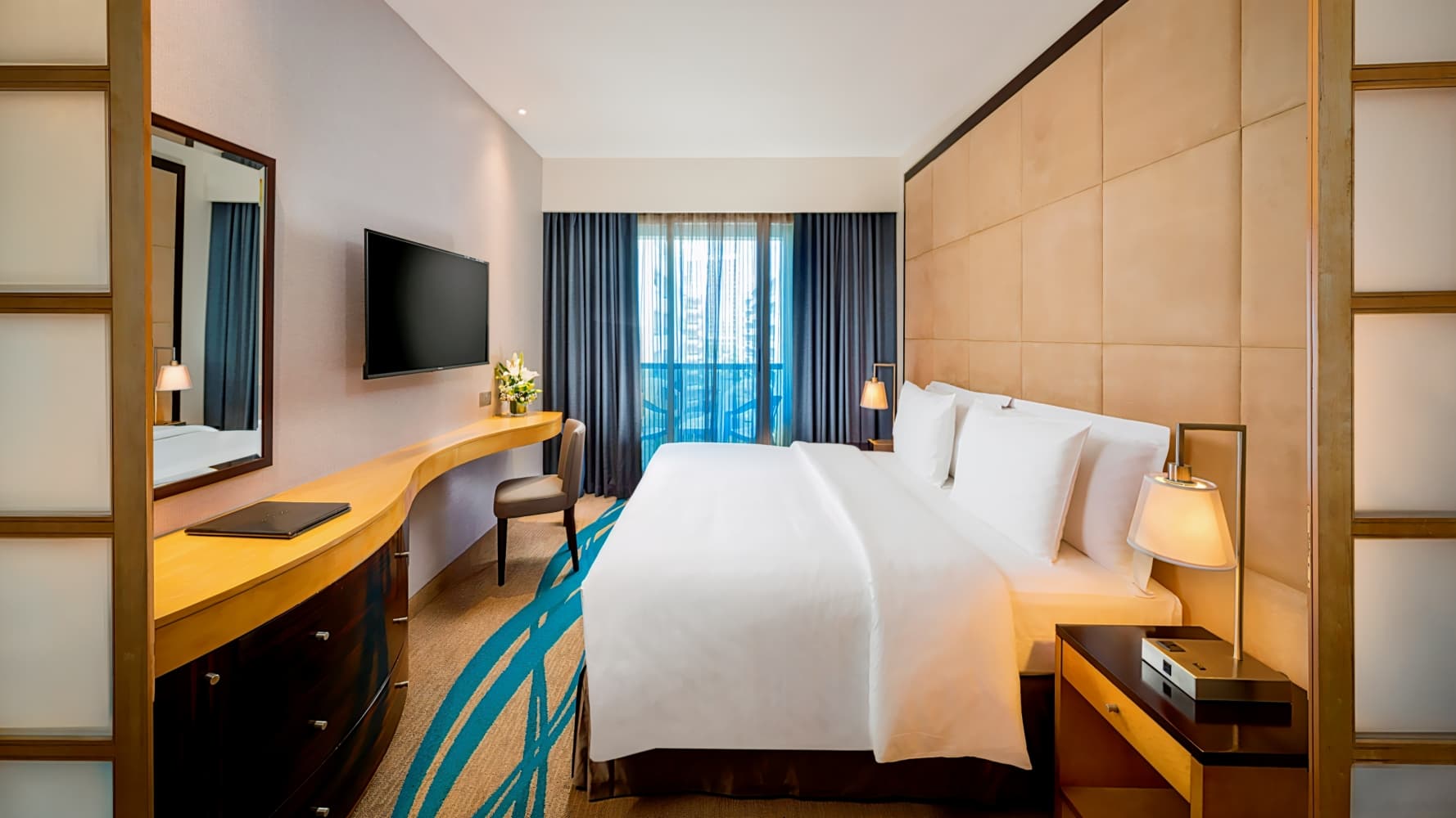 Savoy Suites Hotel Apartments