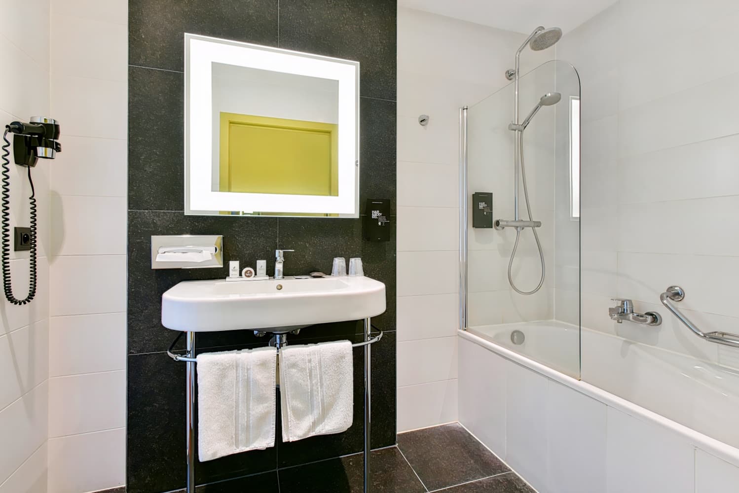 Martin's Dream Hotel