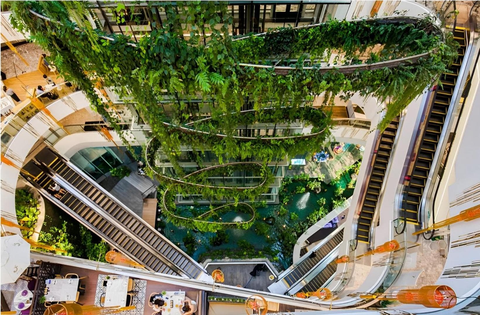 Golden Tulip Mandison Suites