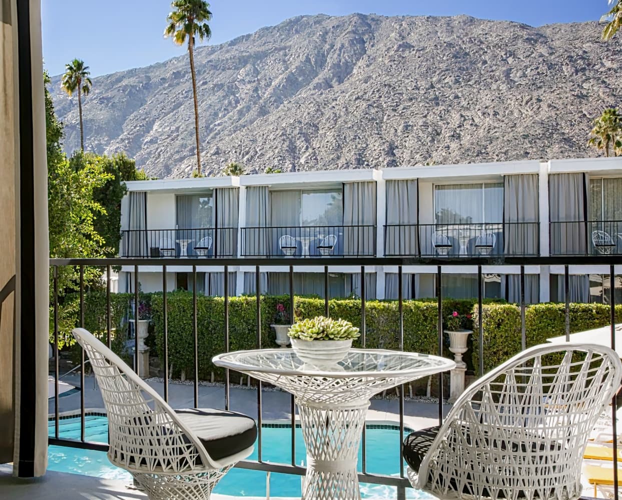 Avalon Hotel & Bungalows Palm Springs