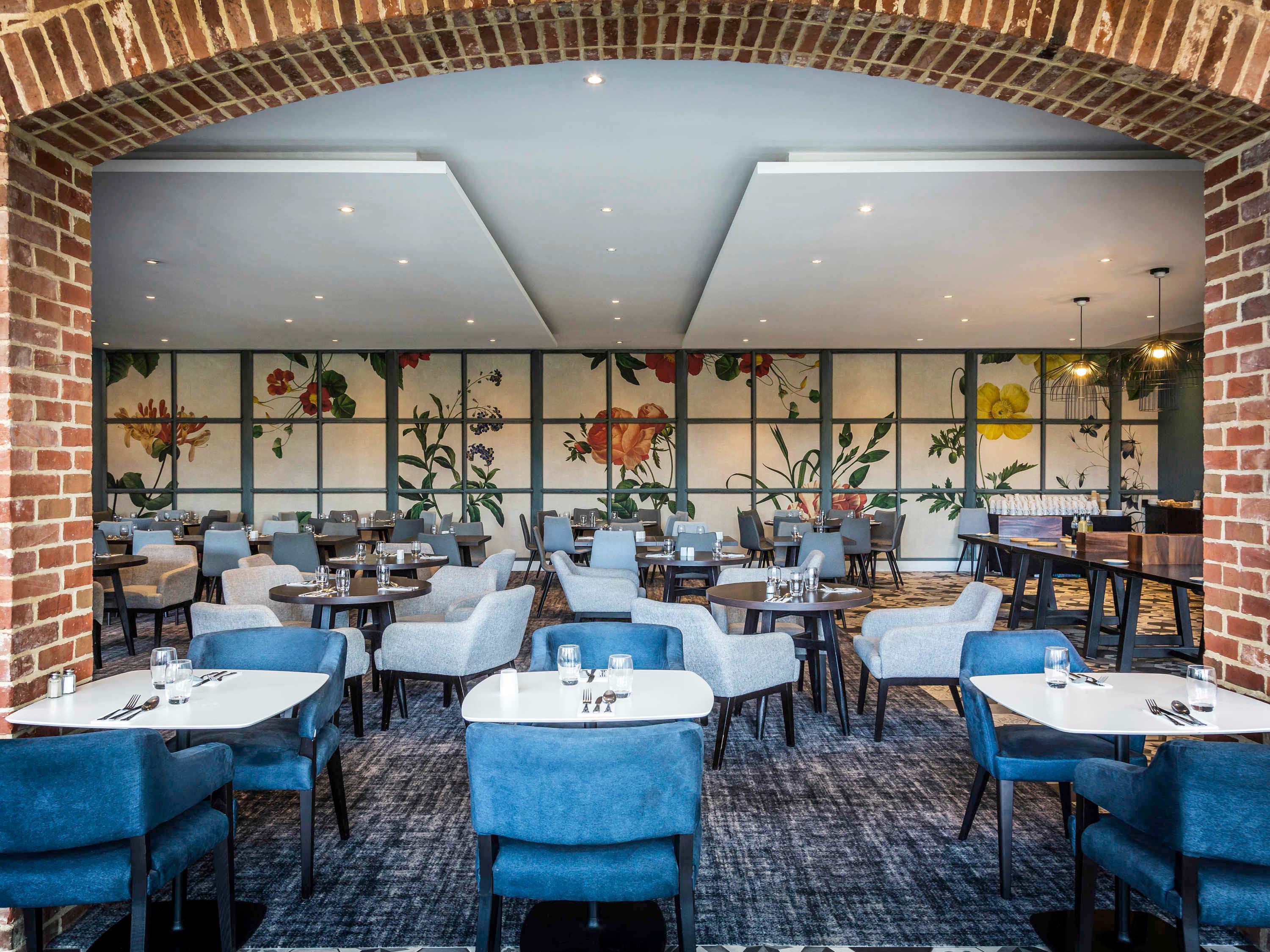 Mercure Warwickshire Walton Hall Hotel & Spa