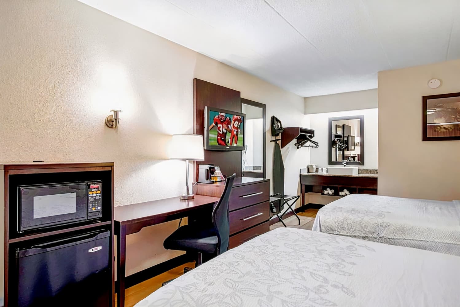 Red Roof PLUS+ San Francisco Airport