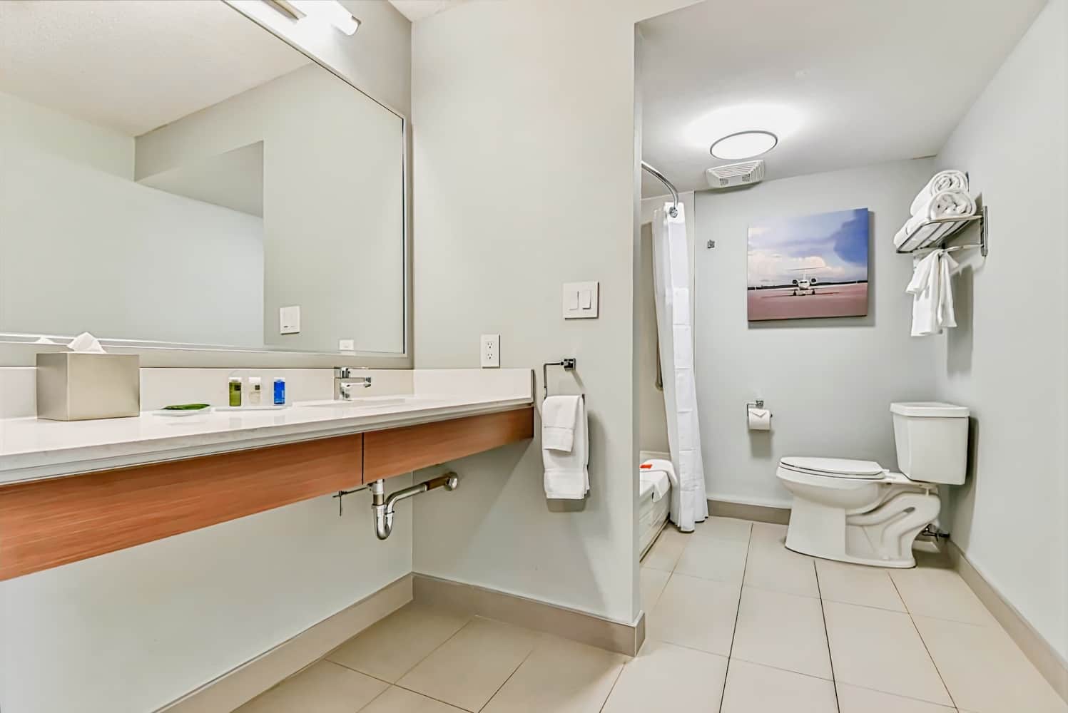 Radisson Suite Hotel Toronto Airport