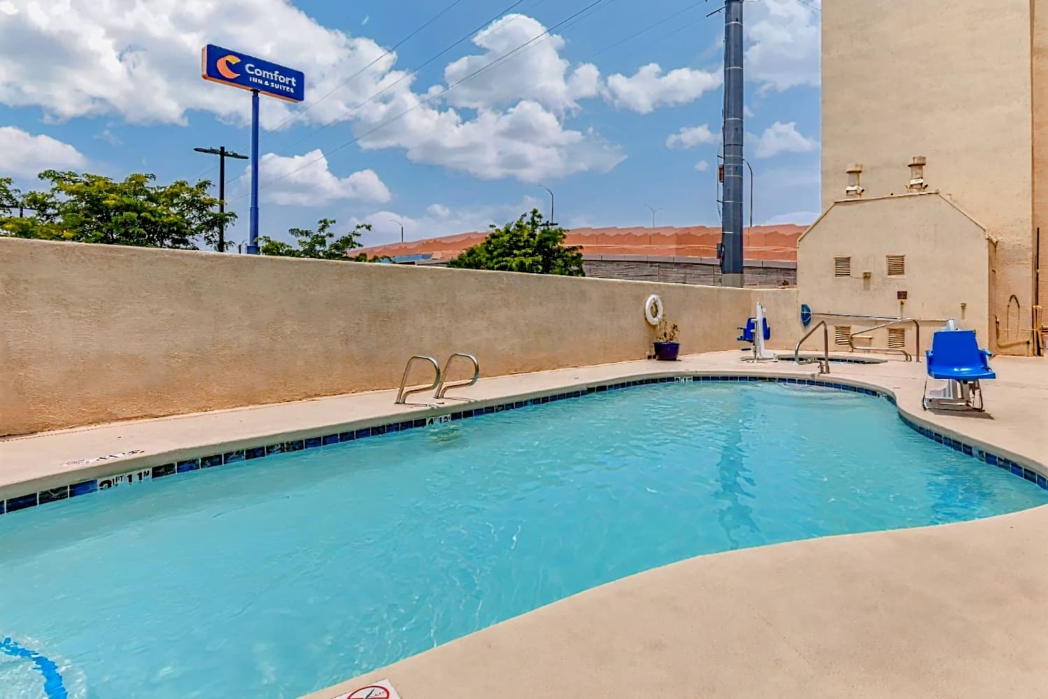 Comfort Inn & Suites Albuquerque Downtown