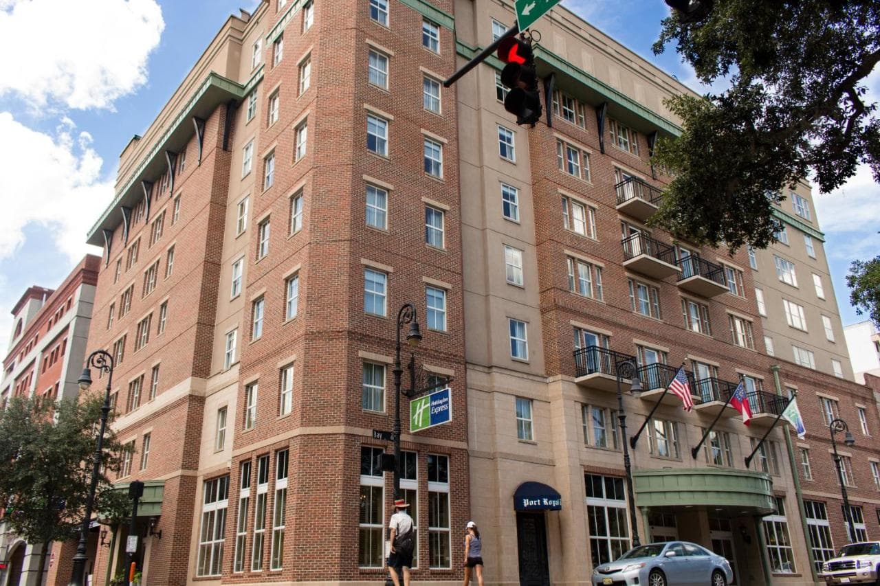 Holiday Inn Express Savannah Historic District