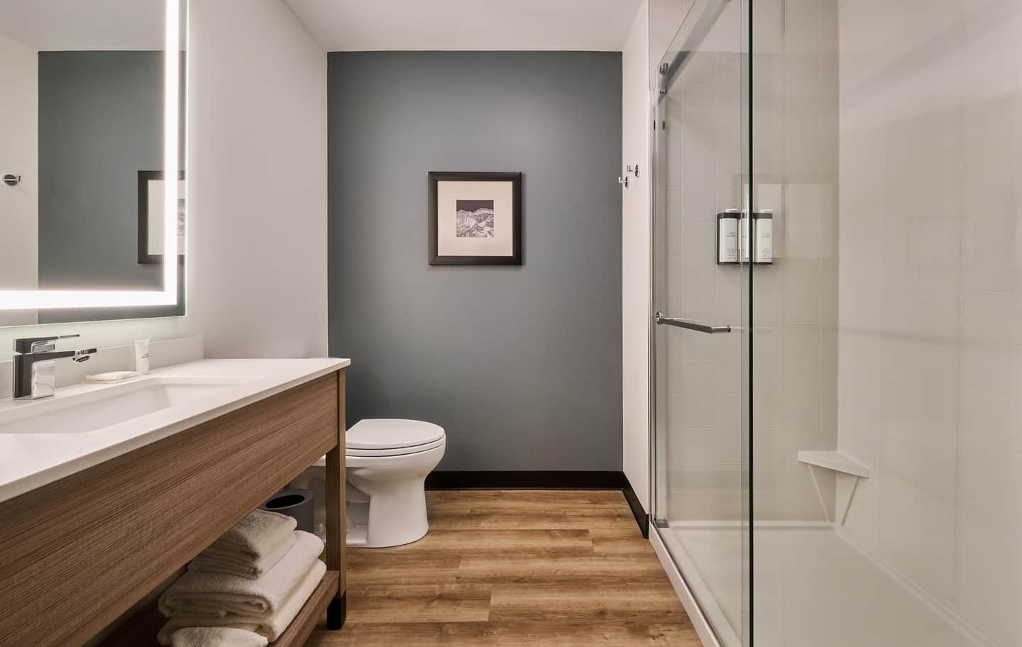 Holiday Inn Express Philadelphia Airport by IHG