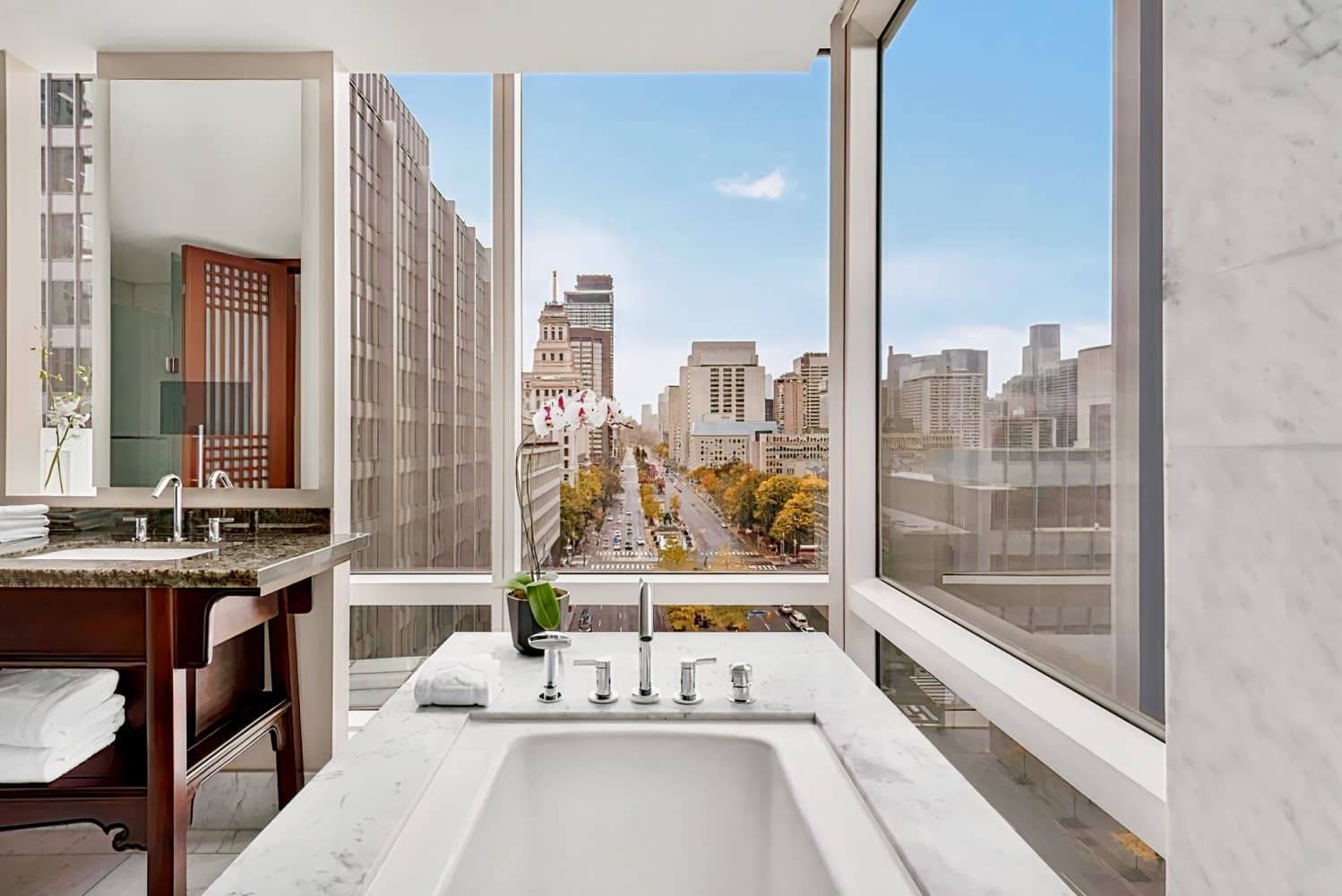 Shangri-La Hotel Toronto