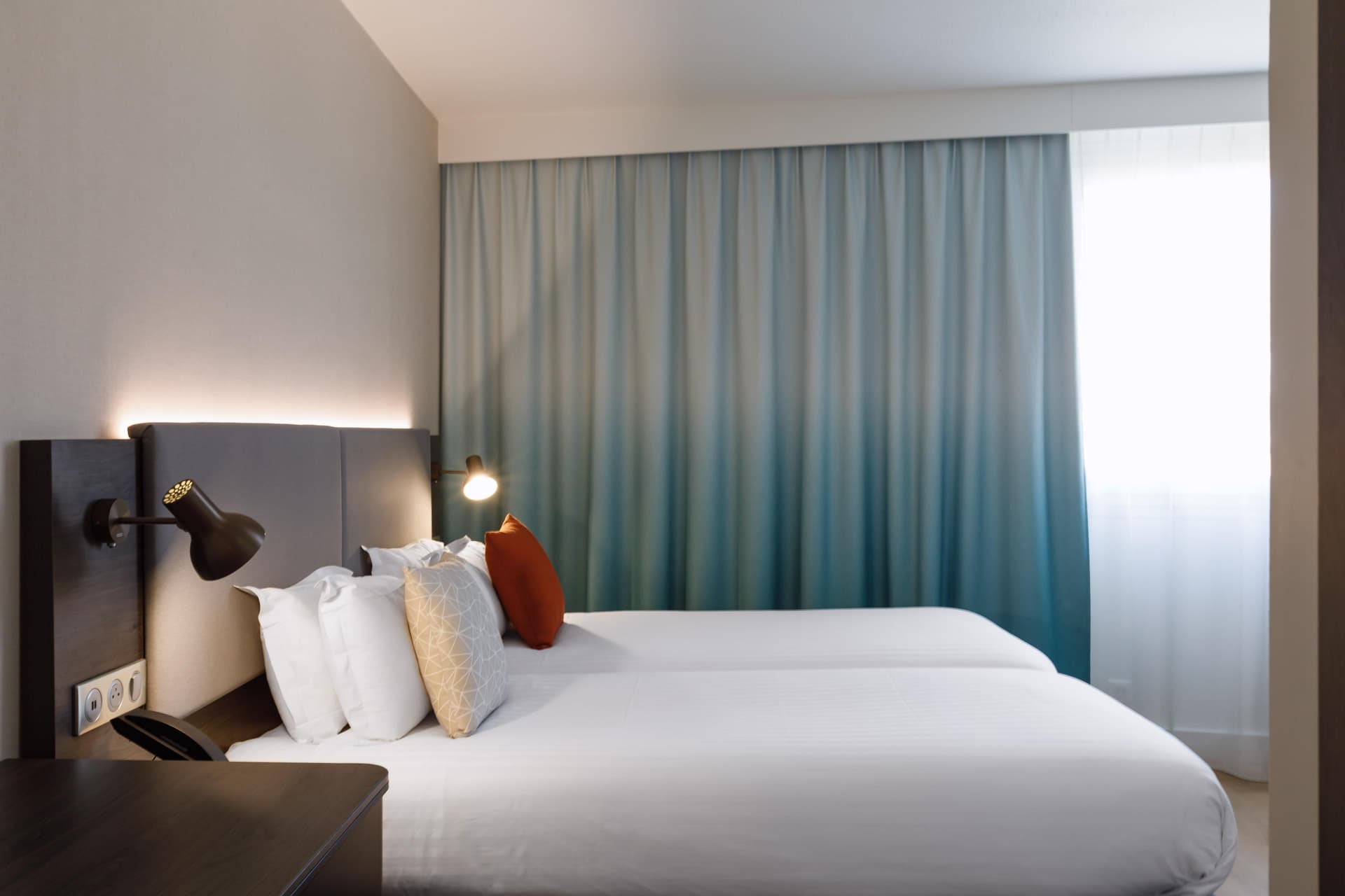 Holiday Inn Toulon City Centre, an IHG Hotel