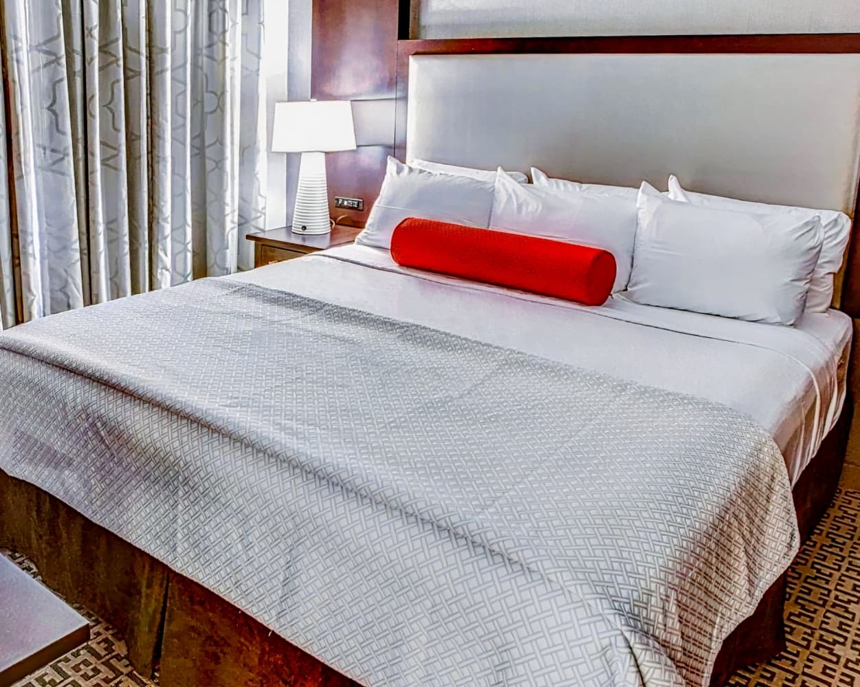 Cambria Hotel White Plains - Downtown