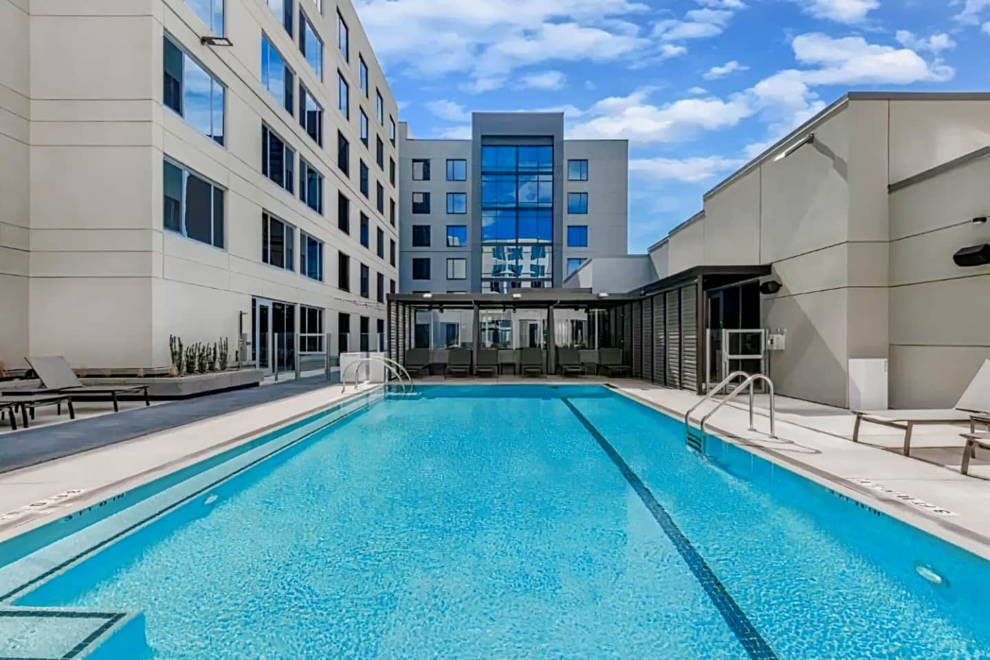 AC Hotel by Marriott Atlanta Midtown