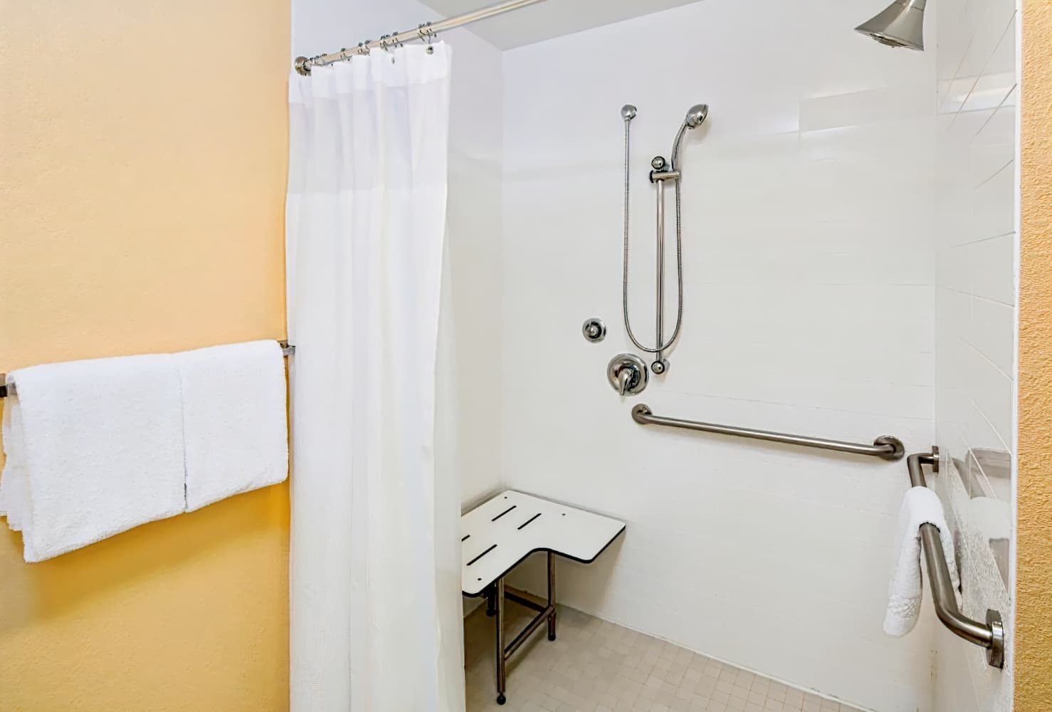 Fairfield Inn & Suites San Antonio Airport North Star Mall