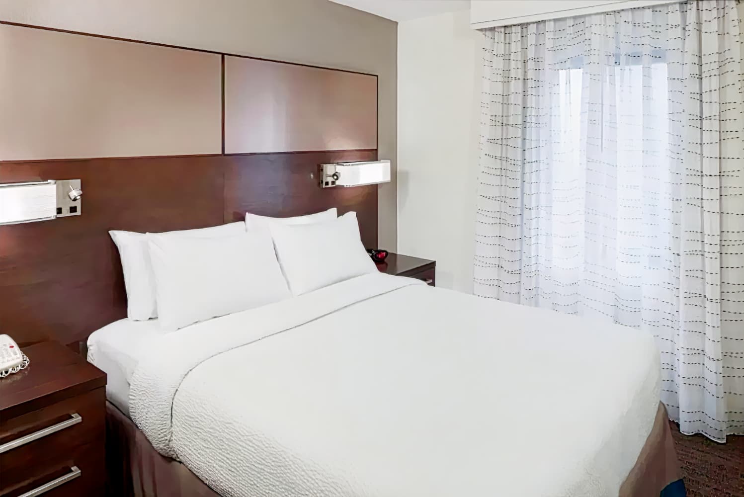 Residence Inn Kansas City Country Club Plaza