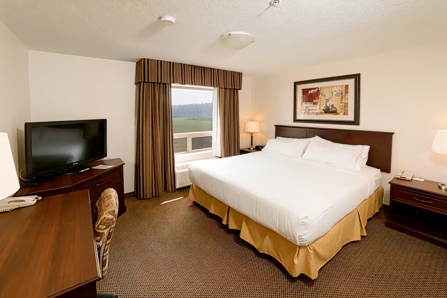 Holiday Inn Express & Suites Whitecourt Southeast, an IHG Hotel