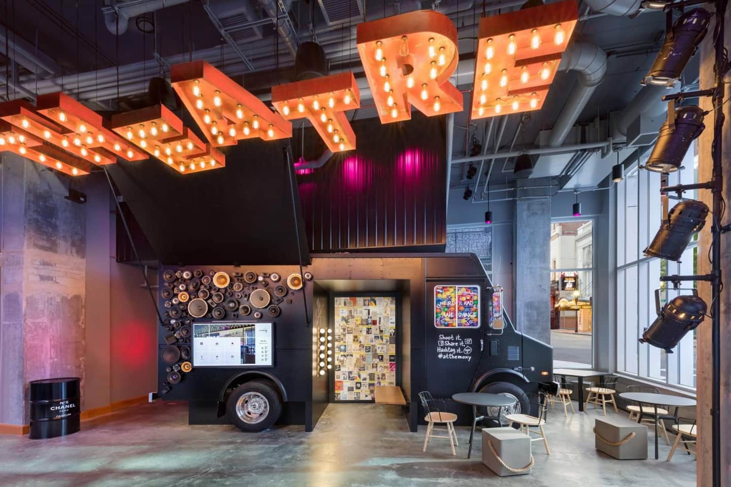 Moxy Boston Downtown