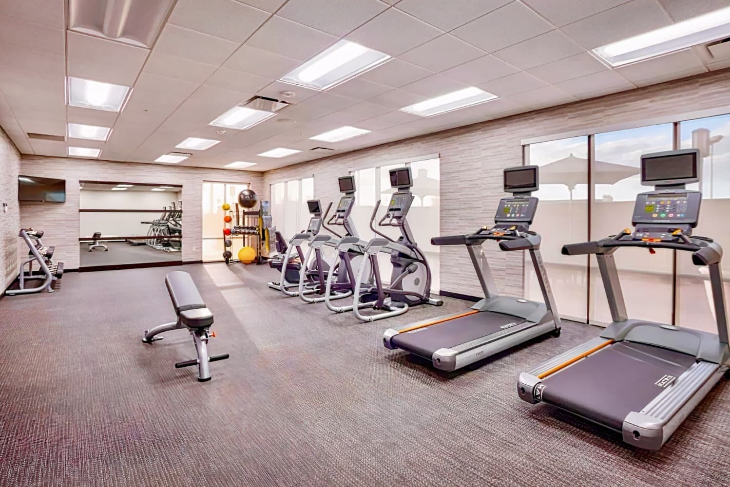 Courtyard Phoenix Mesa Gateway Airport