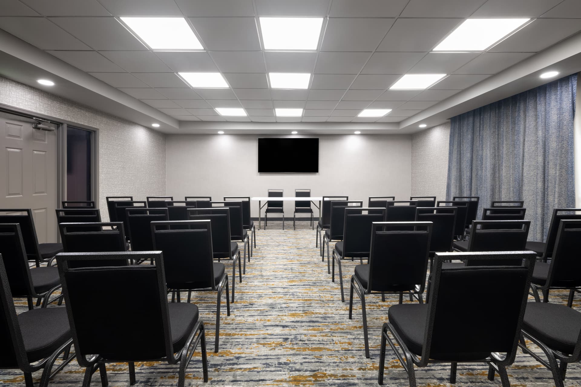La Quinta Inn & Suites by Wyndham Raleigh Cary