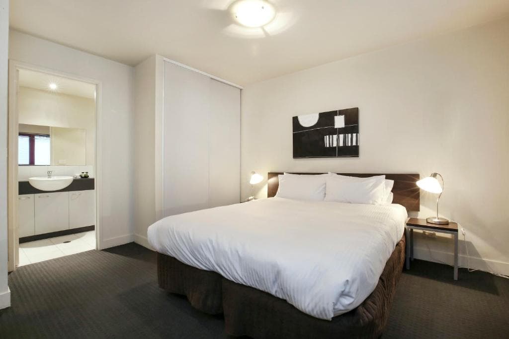 Plum Serviced Apartments