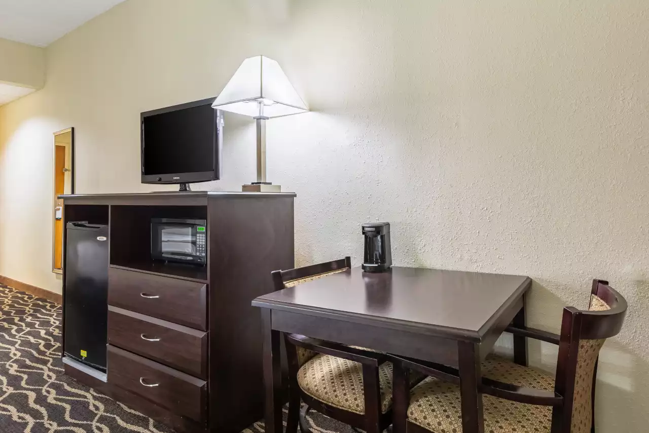 Quality Inn & Suites Southport