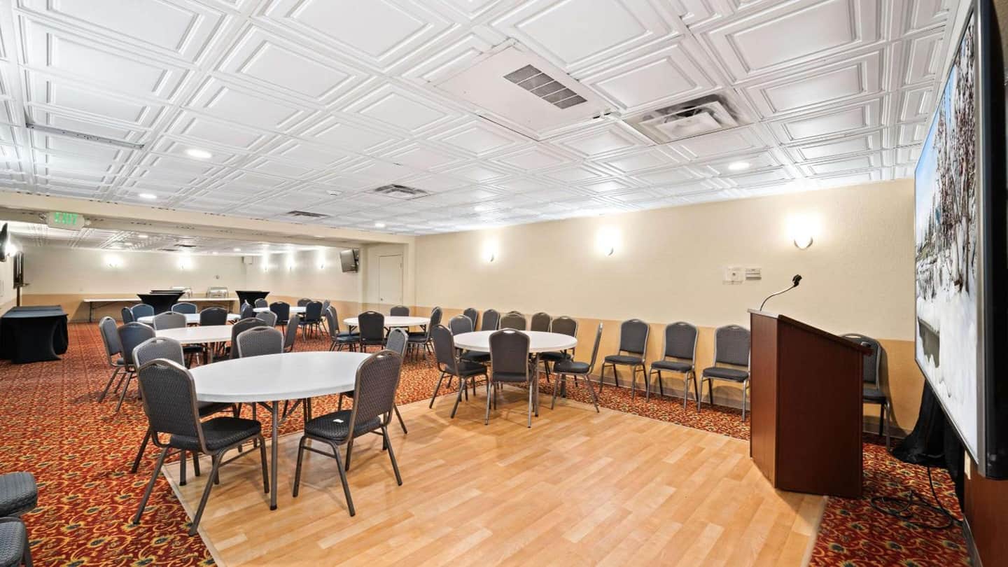 Clarion Hotel & Suites Fairbanks near Ft. Wainwright