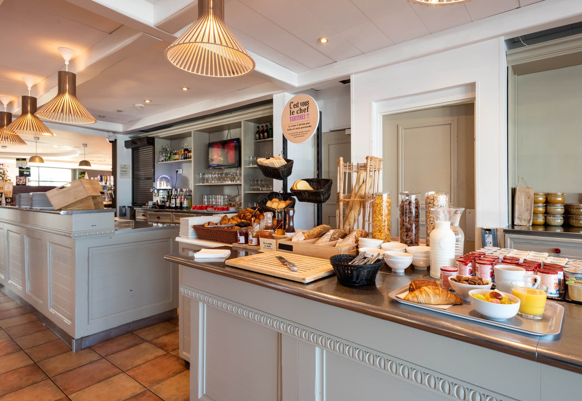 B&B Calais Terminal Cité de l'Europe 3 étoiles