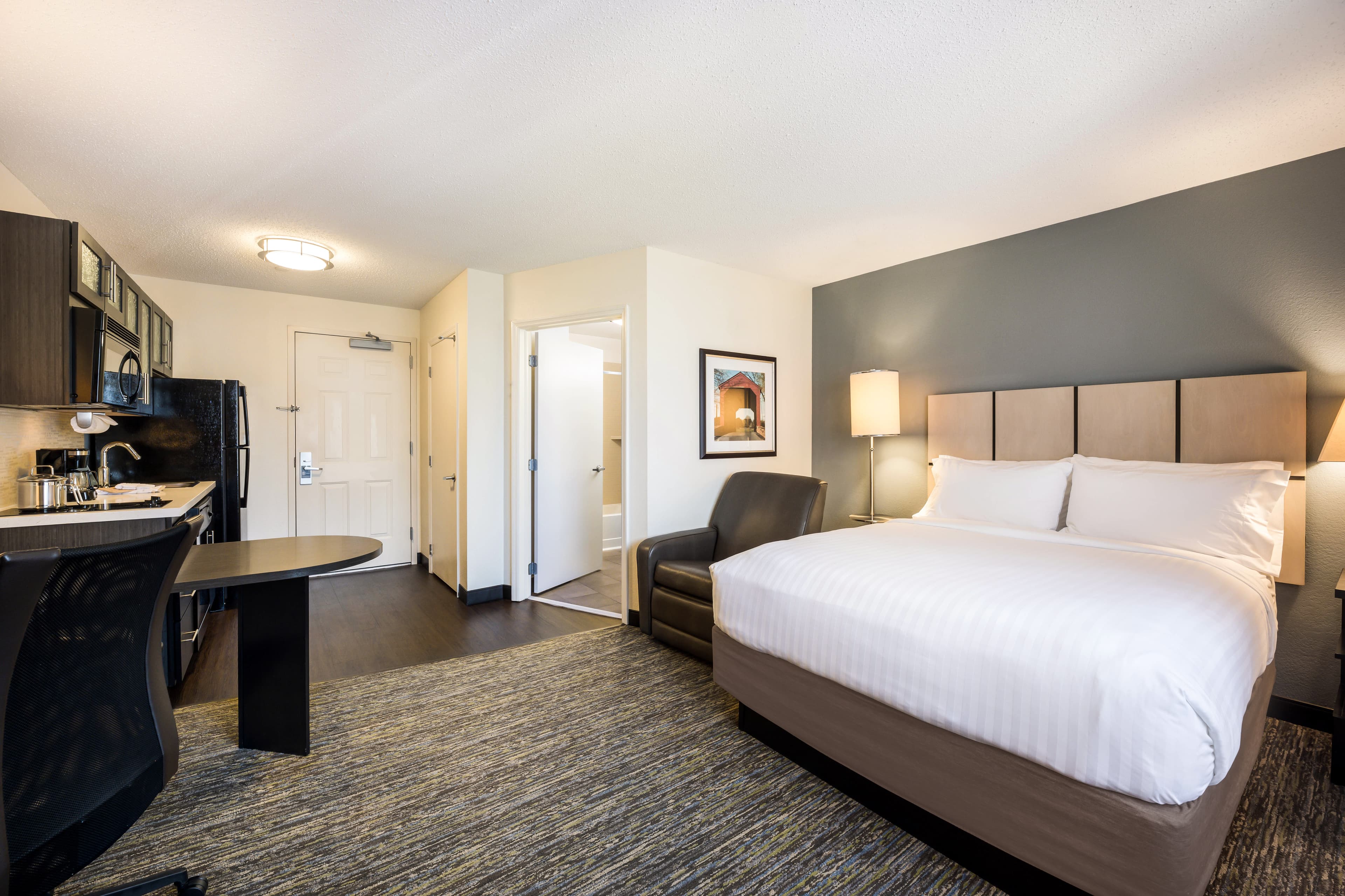 Sonesta Simply Suites Nashville Brentwood